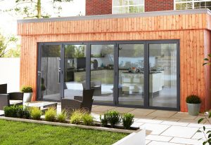 Extension with a black aluminium Bifold door