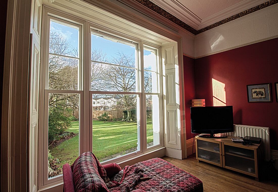 Heritage uPVC white vertical slider