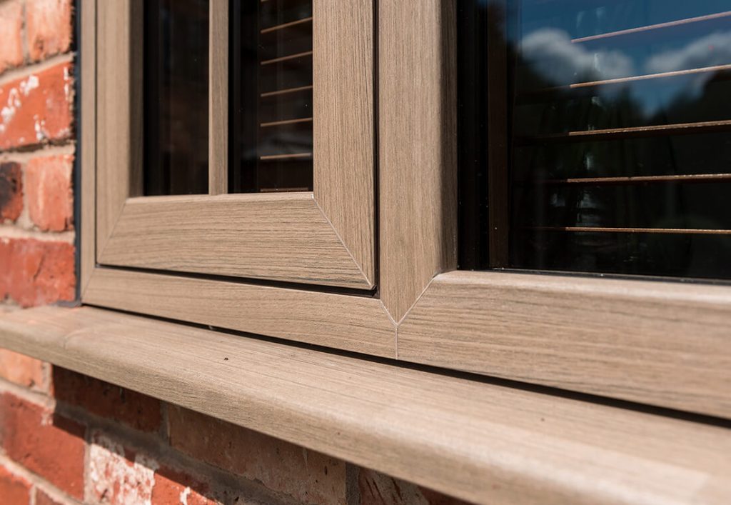 Anteak modus flush sash window close up